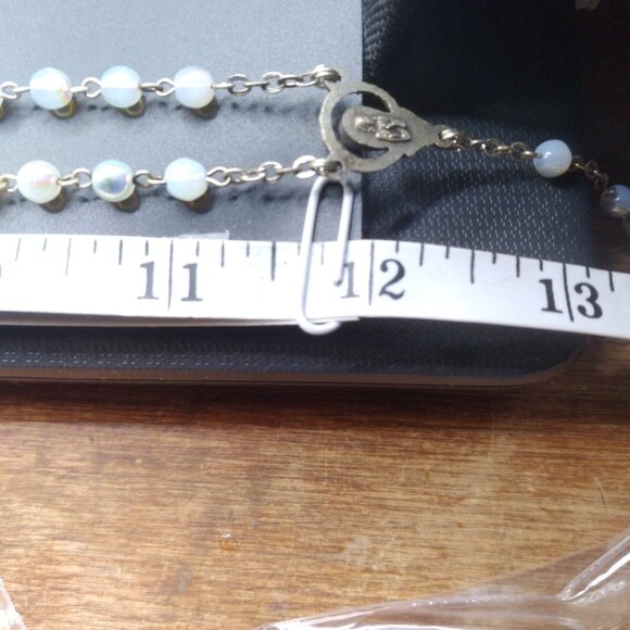 Vintage Rosary with Opaline Beads Silver Tone Metal Crucifix stamped Italy - Picture 7 of 8